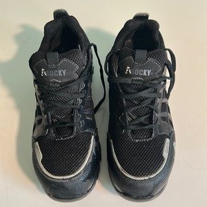 Heavy duty Rocky, Very well-made, work shoes, electrical hazard protection